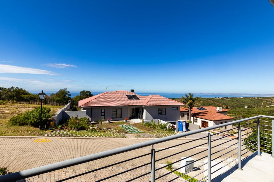 4 Bedroom Property for Sale in Bergsig Western Cape